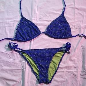 🌞 2 for $24 🌞 Blue and green mesh style bikini**top is XL bottoms are M